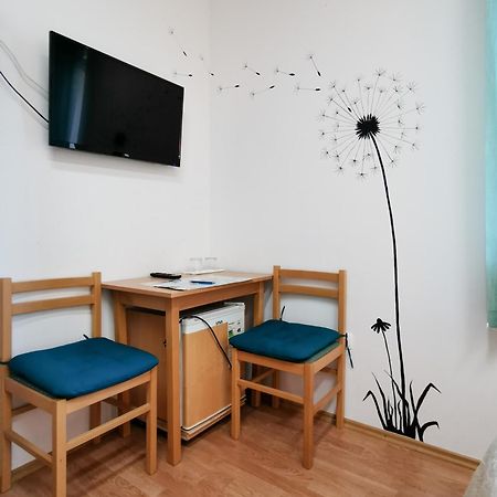 Guest House Il Giardino Duplancic Split Exterior foto